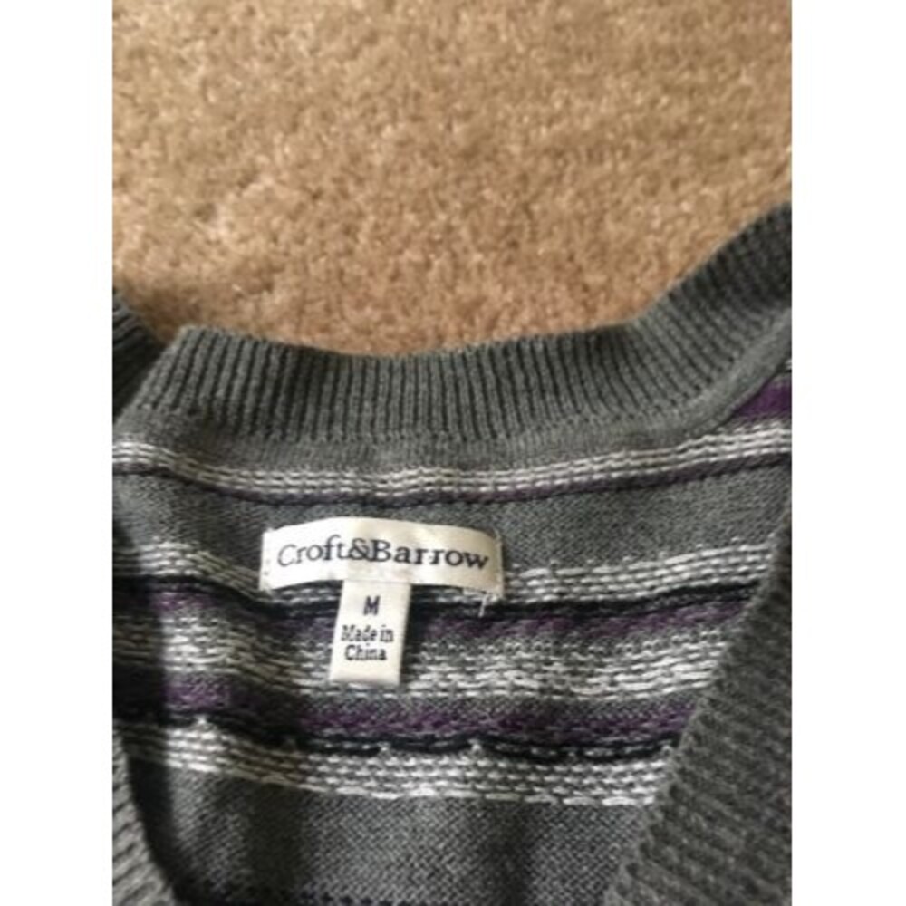 Croft & Barrow Women's Gray Striped Sweater Size Medium - Picture 4 of 6
